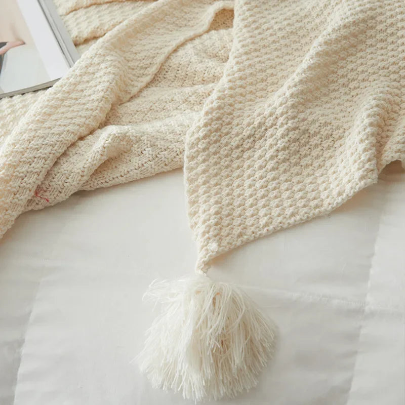 Solid Color Wool Knit Blanket with Tassel, Super Soft Bohemia Throw