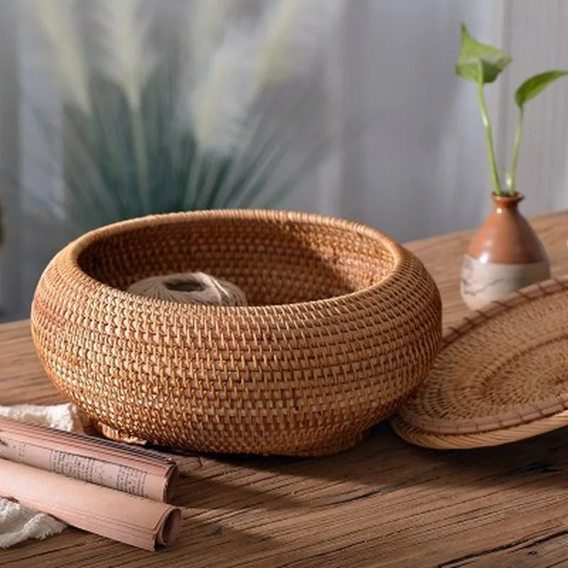 Round Rattan Boxes with Lid Hand-Woven Multi-Purpose Wicker Tray 11 Inch Picnic Food Bread Table Storage Basket WF